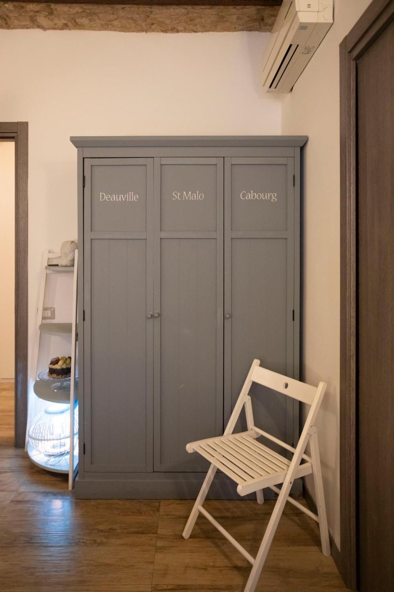 Il Campanile Bed & Breakfast Salerno Exterior foto